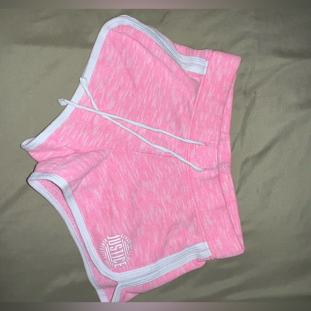 Sports shorts